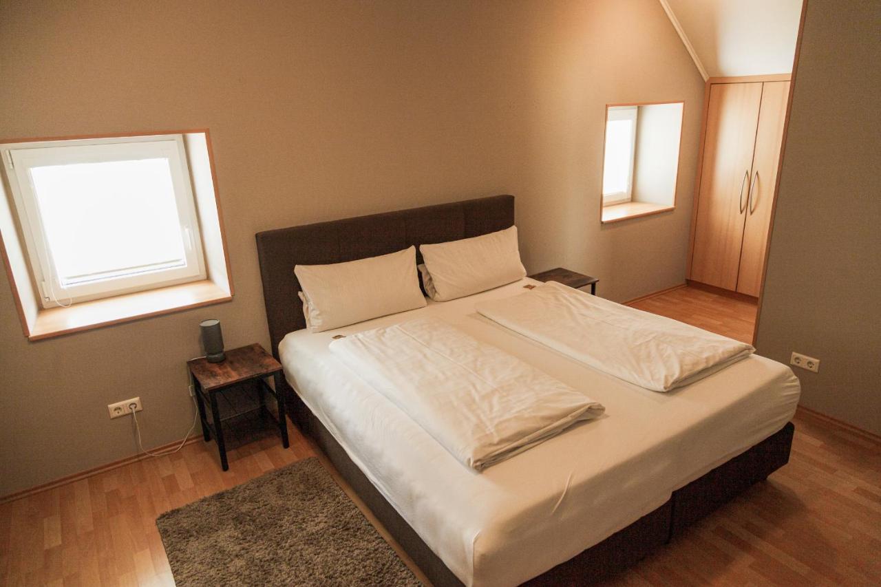 Hotel Fronhof Mettendorf ภายนอก รูปภาพ
