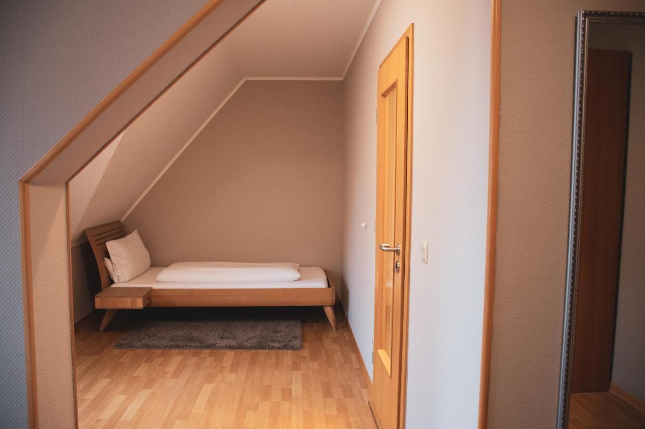 Hotel Fronhof Mettendorf ภายนอก รูปภาพ